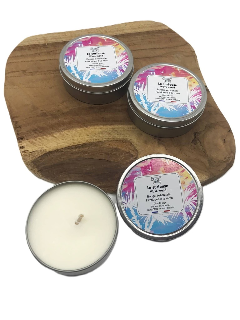 Bougie La surfeuse